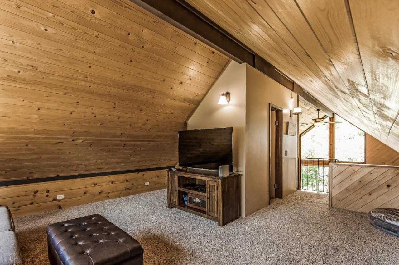 Cougar Lodge Idyllwild Exterior photo