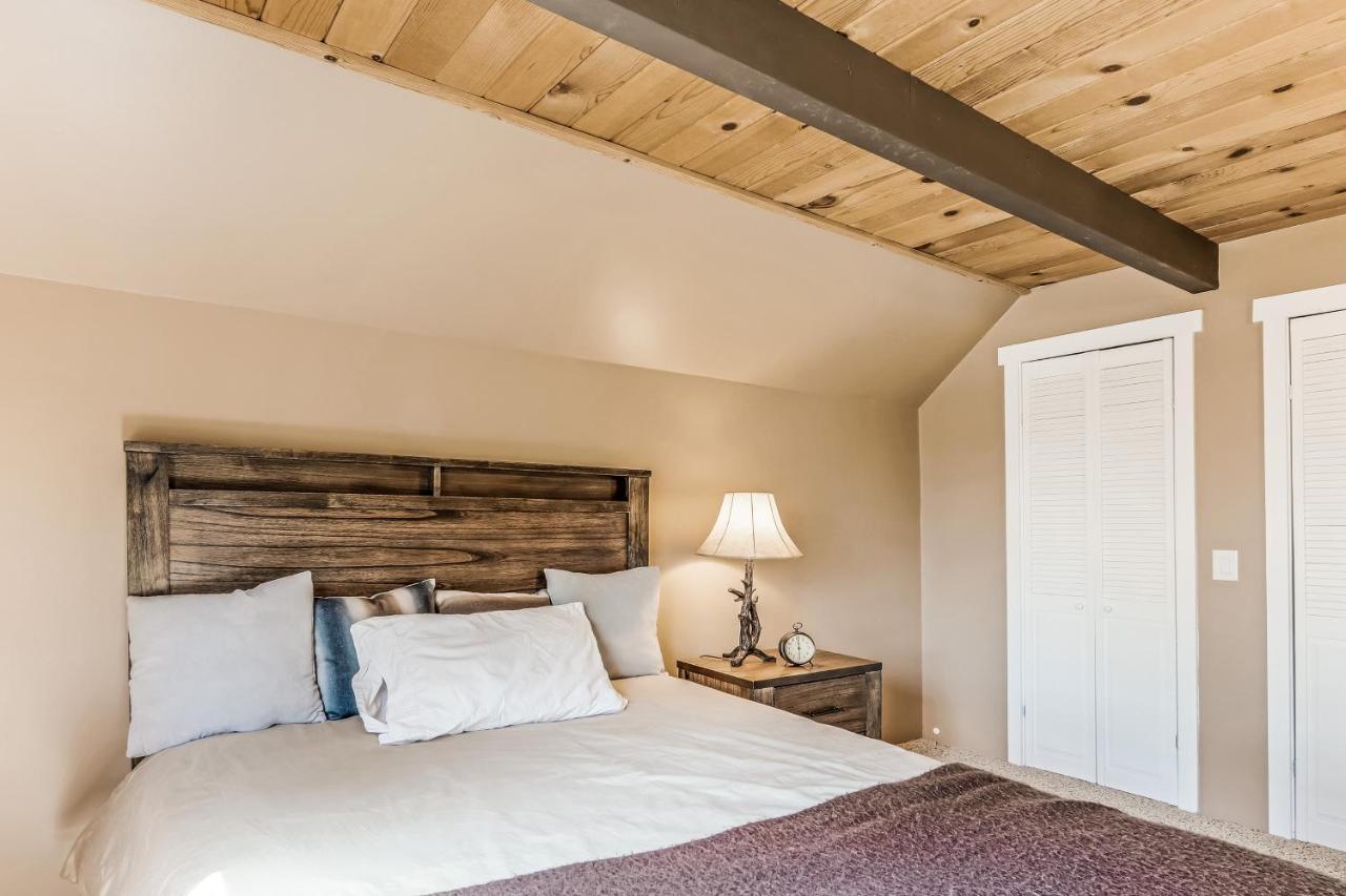 Cougar Lodge Idyllwild Exterior photo
